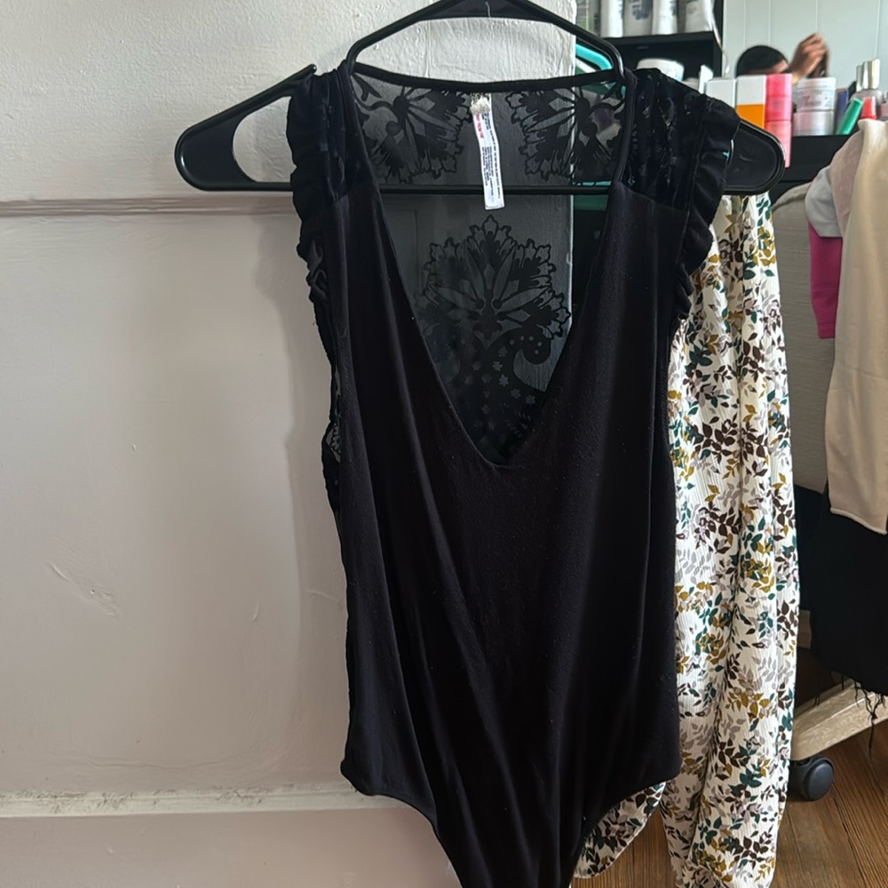 FREE PEOPLE BODYSUIT WITH SEE THROUGH BACK